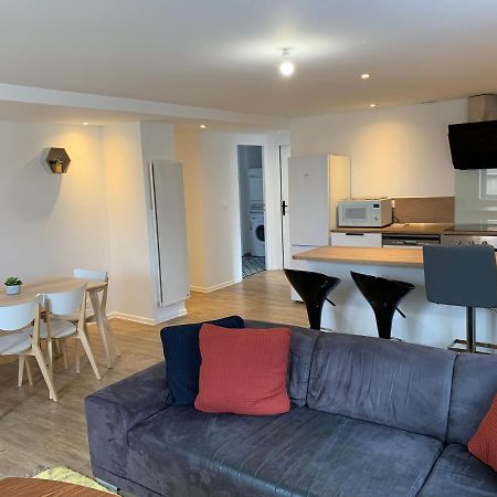 Bel Appartement Au Coeur Du Village Saint-Aubin (Jura) Exterior foto